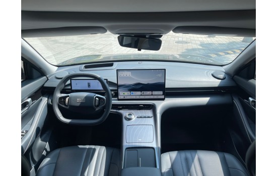 Geely Galaxy E5 2WD, 2025 (7), модель 2026 года, пробег 15 тысяч км